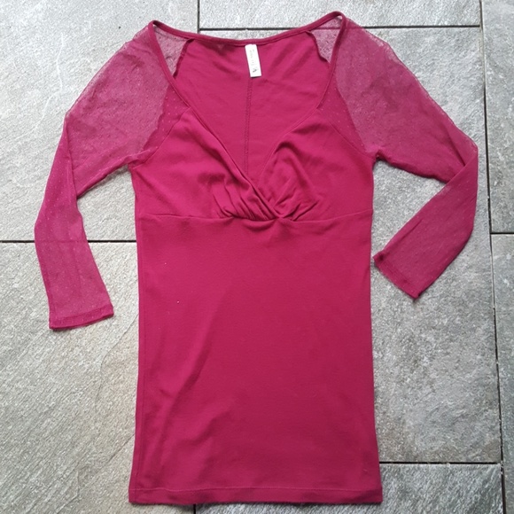 Victoria's Secret V Neck Shirt with Sheer Sleeves - Picture 3 of 8